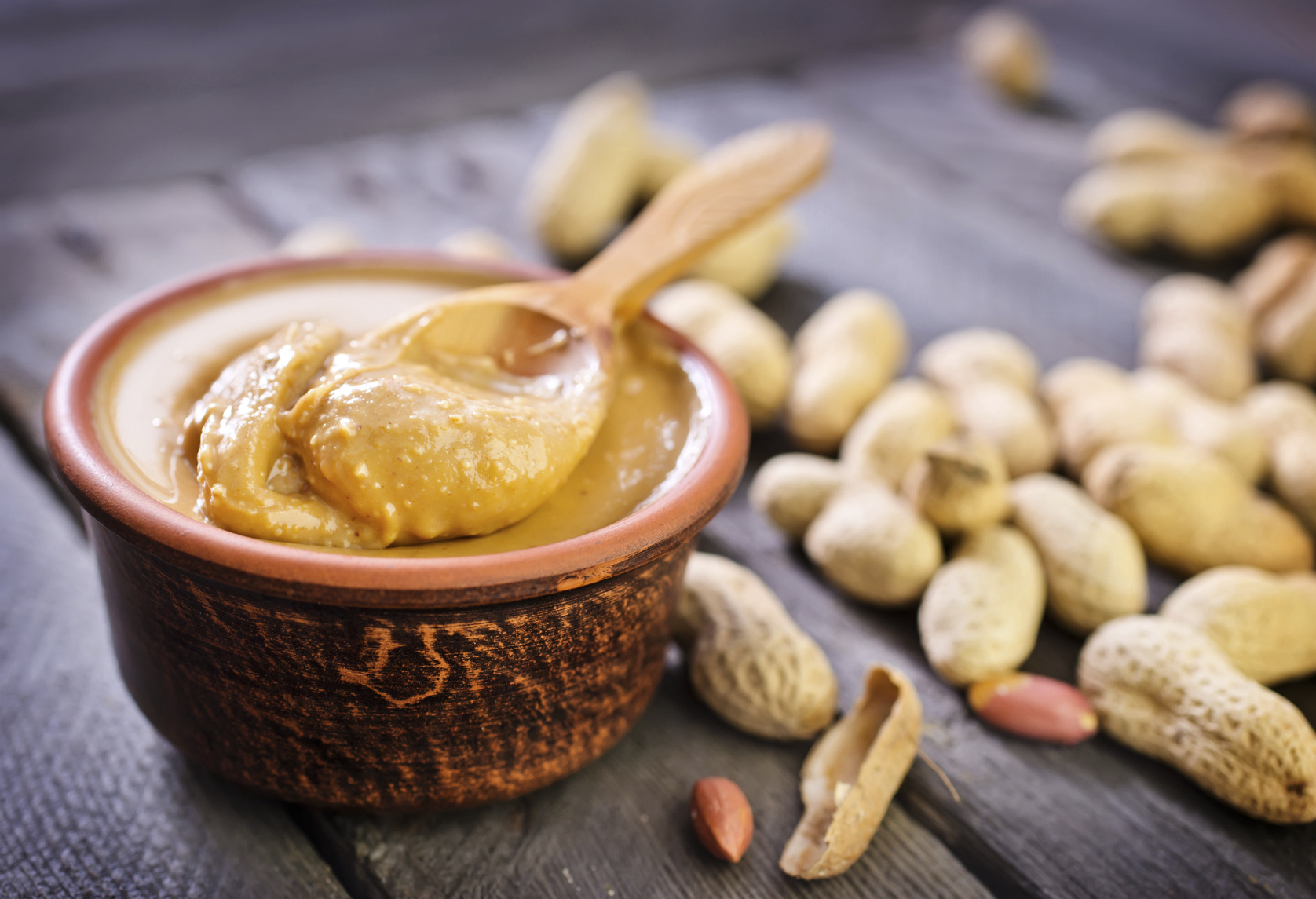 கொட்டைகள் மற்றும் நட்டு வெண்ணெய்